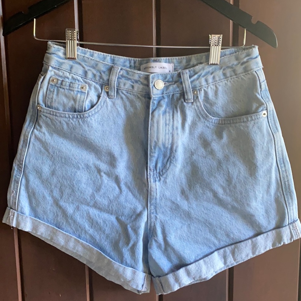 Assembly Label Jean Shorts
